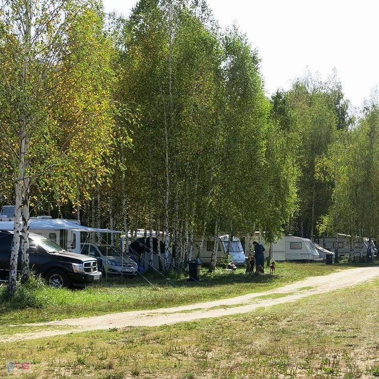 Na kolejnym campingu nad Jeziorem