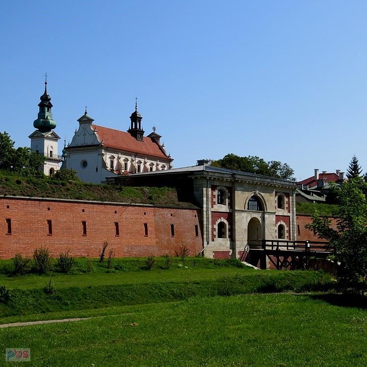 Widok na Stare Miasto Zamościa z Drogi Męczenników Rotundy