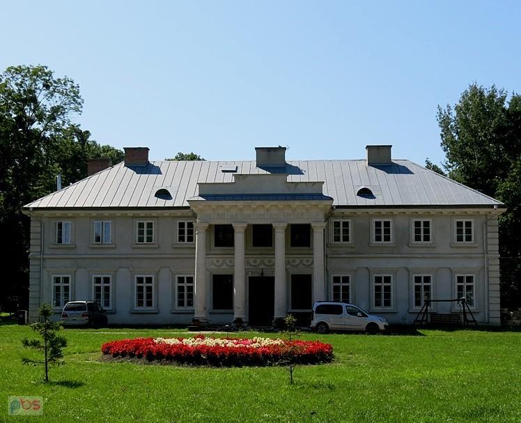 Łabuńki Pierwsze, na terenie Hospicjum Santa Galla
