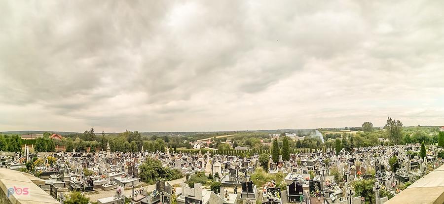 Panorama spod kościoła w Sulisławicach