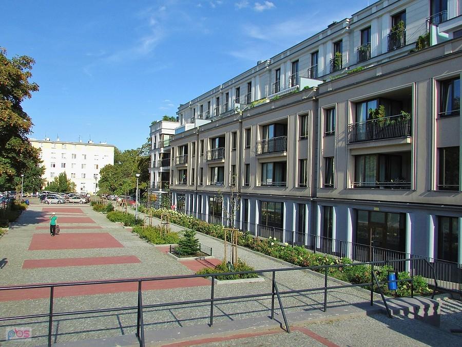 Casa Del Arte i plac Dziewcząt z Nowolipek
