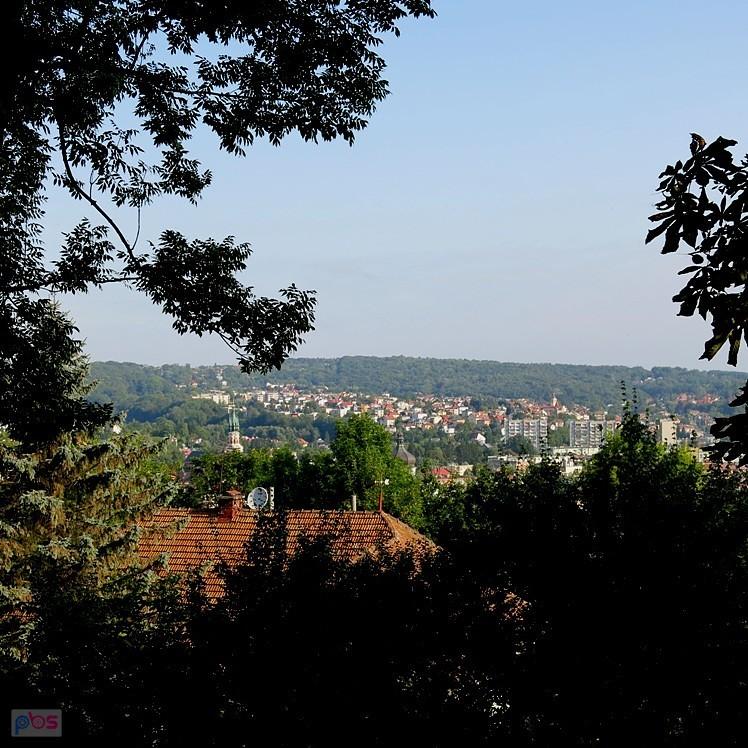 Panorama miasta rozciągająca się ze wzgórza zamkowego - Przemyśl