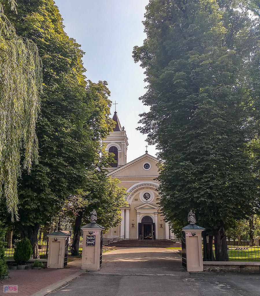 Kościół Niepokalanego Poczęcia Najświętszej Maryi Panny w Józefowie