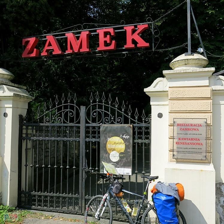 Pod zamkiem w Krasiczynie