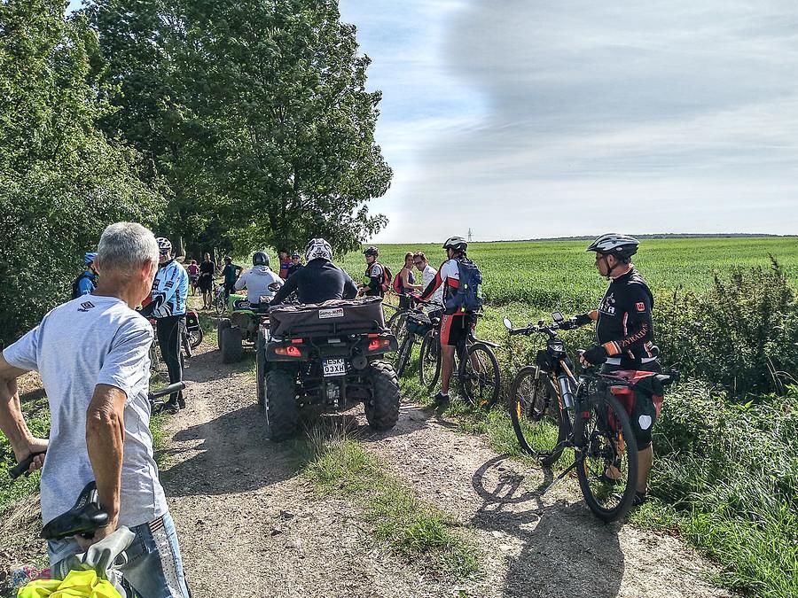 Nikt nie wspominał, że na kładach też można przyjechać ;)