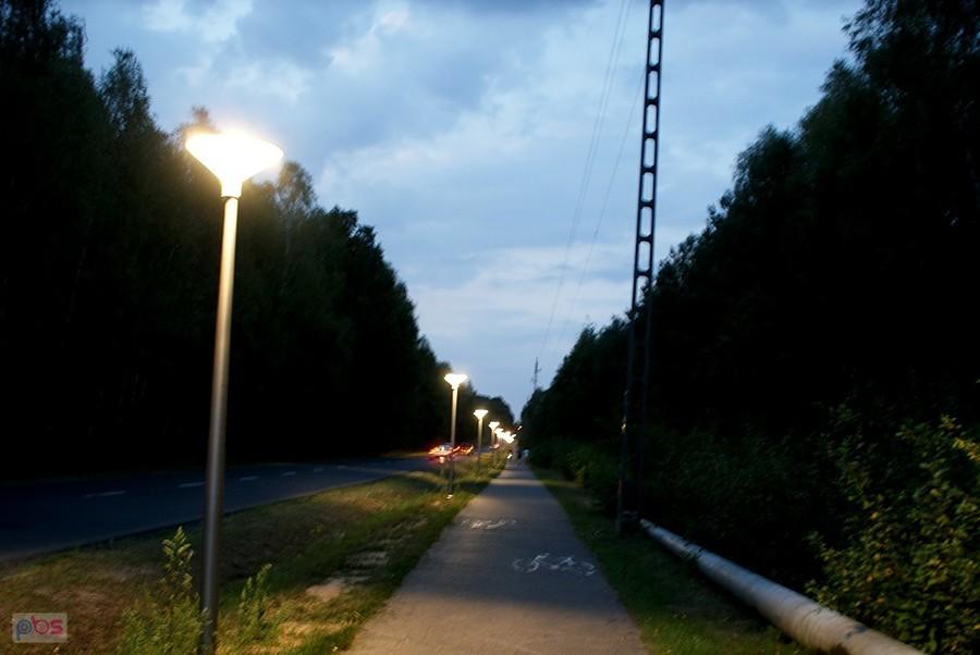 DDR-ka Groty - miasto - właśnie zaświecili