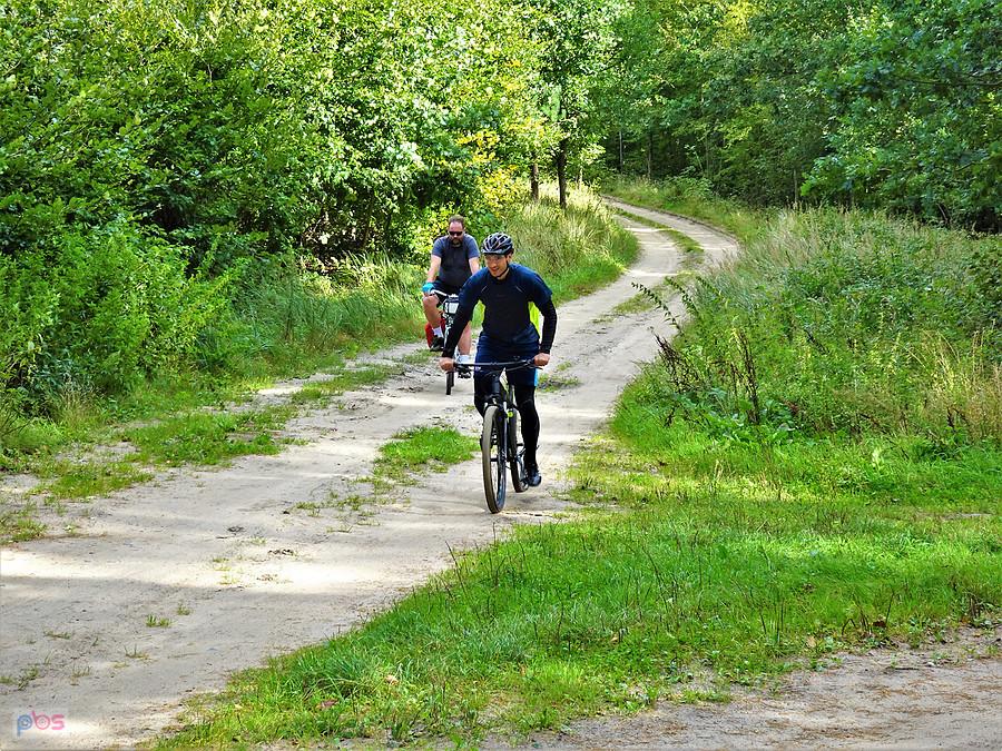 Rowerowy rajd do Swarozyna. Z okazji Tygodnia Mobilności Aktywnej - Tczew.