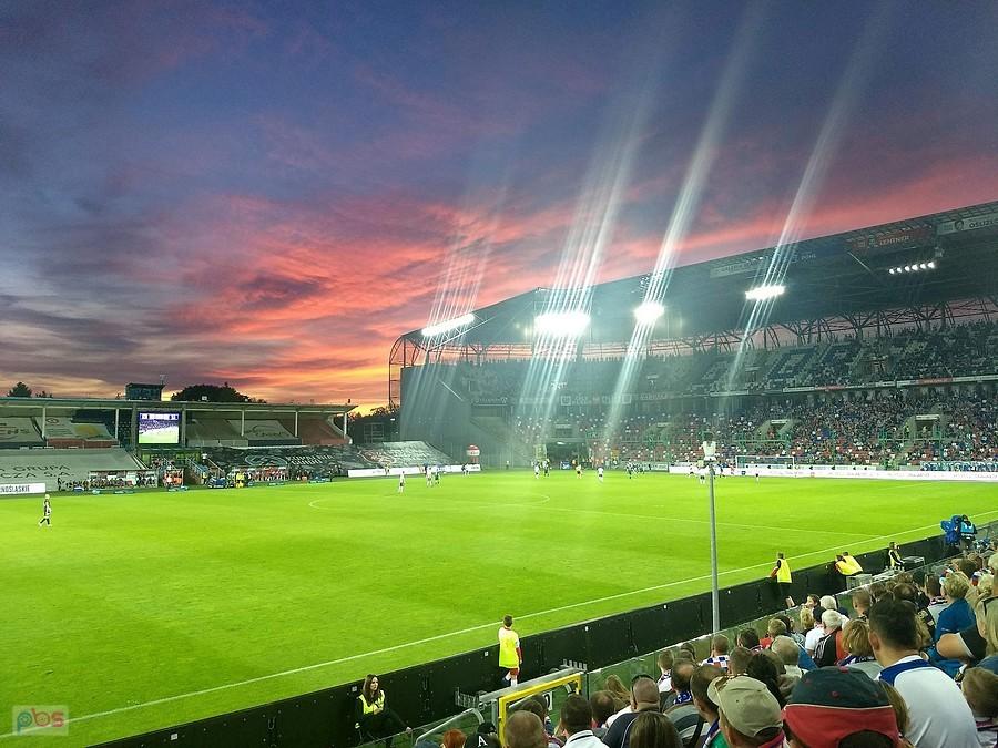 Kolory nad stadionem