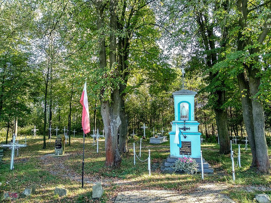 Cmentarz Choleryczny i Grypowy w Zawadzie