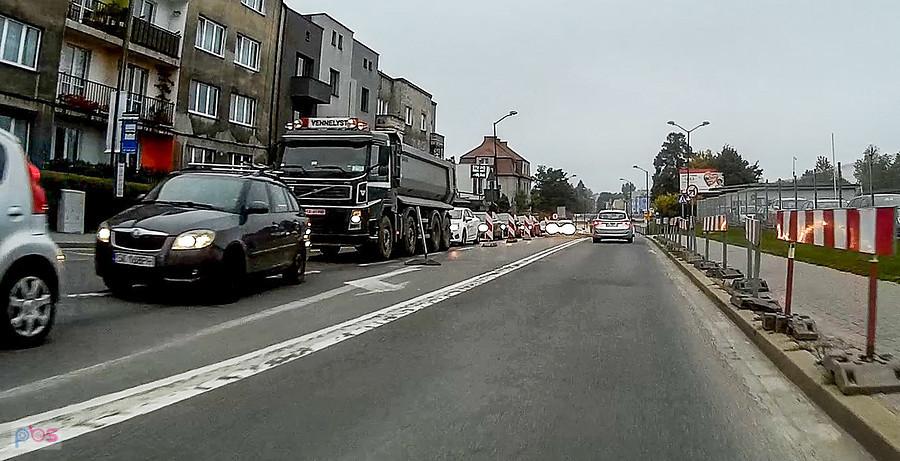 Zacisk koło Famuru