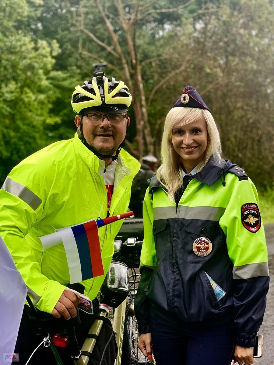 milicja piękna i blond