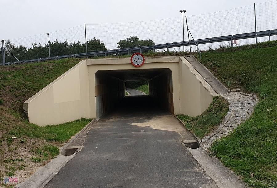 Przejazd pod DK 10 w okolicy Motańca