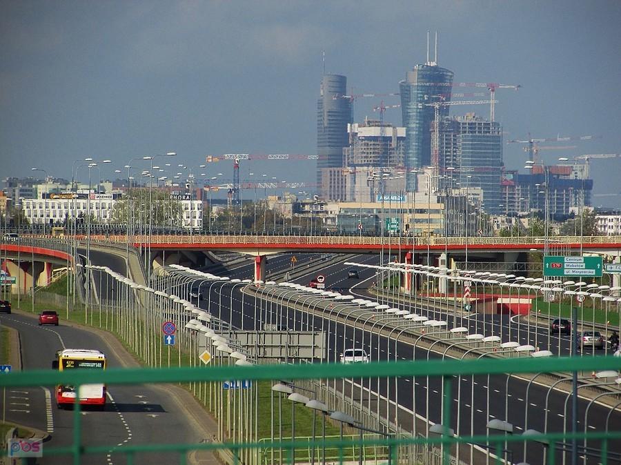 Widok z widuktu nad ul. Wirażową