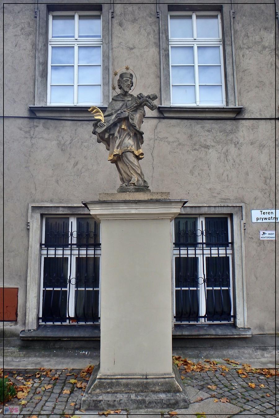 Św. Jan Nepomucen w Opolu przy klasztorze franciszkanów