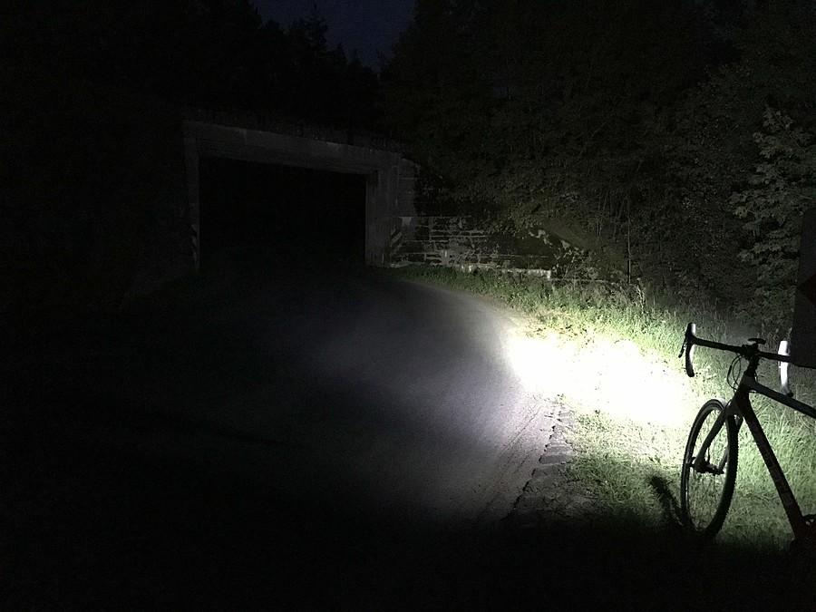 powrót w ciemnościach