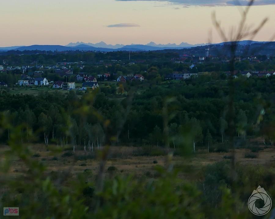 gdzieś tam za Krakowem majaczą Tatry