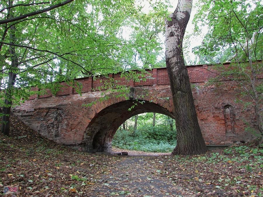 Romantyczny most Królikarni