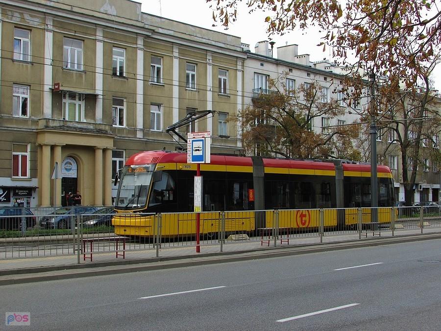 Czternastka na przystanku Królikarnia