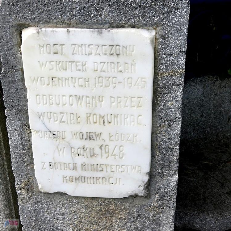 Tablica na moście w Spale