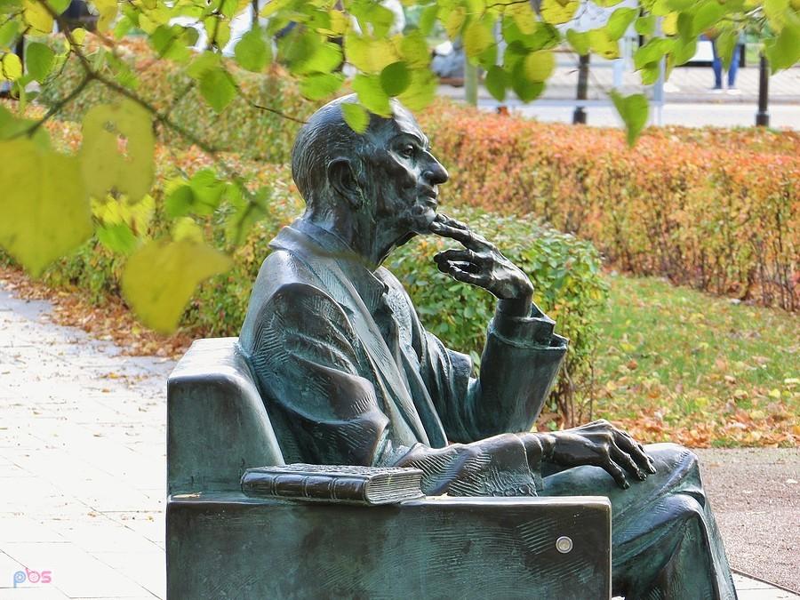 Zadumany Jan Karski