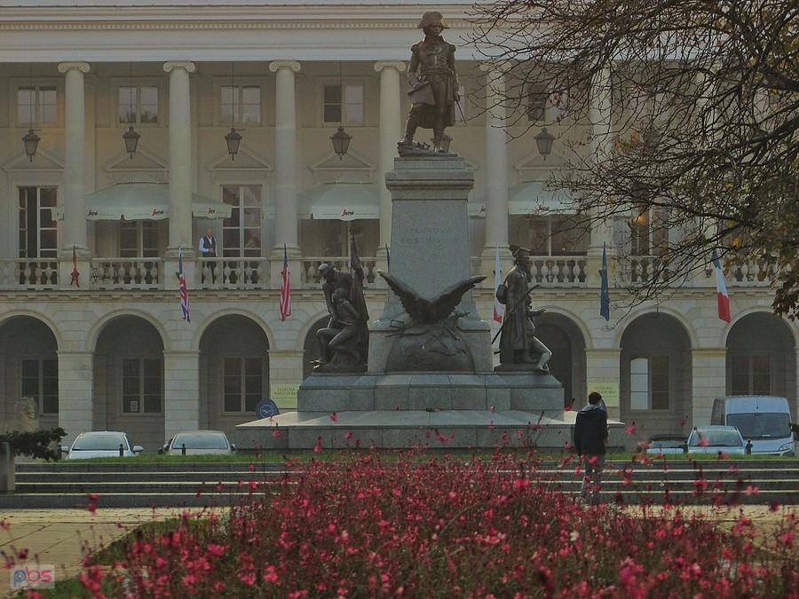 Kościuszko przed pałacem Lubomirskich