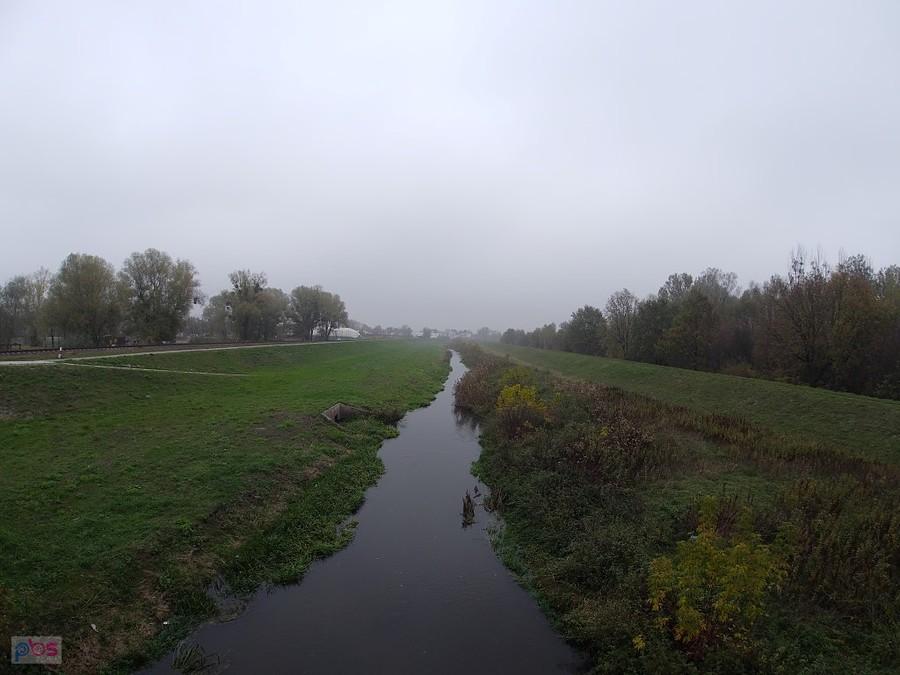 Fotka z mostu - Jeziorka tym razem w Konstancinie