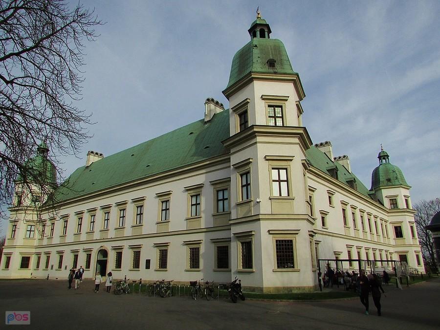 W Zamku Ujazdowskim mieści się Centrum Sztuki Współczesnej