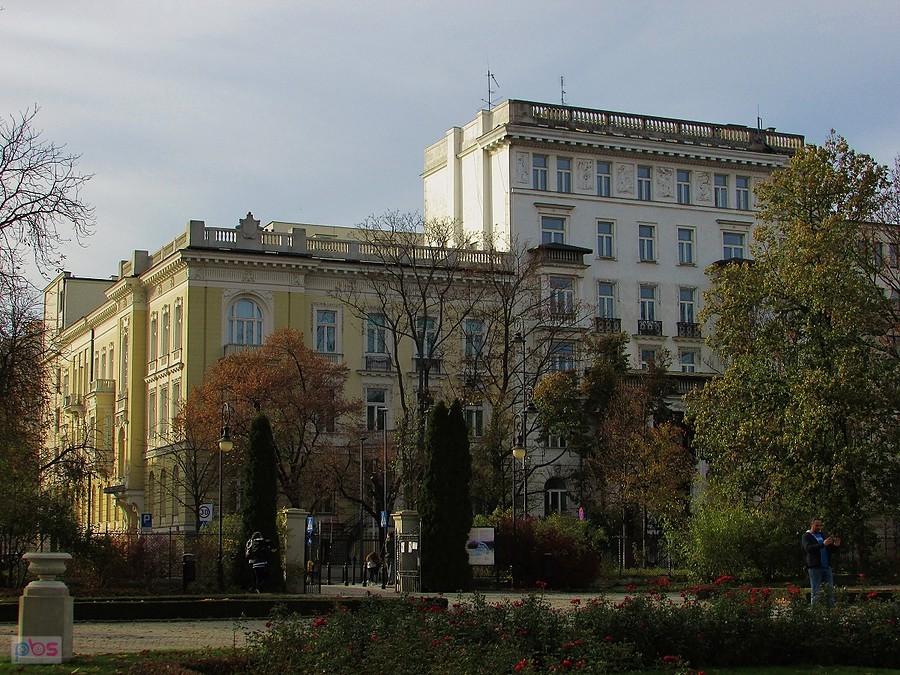 Kamienica Mikołaja Szelechowa i Henryka Kołobrzega Kolberga na rogu al. Róż i Al. Ujazdowskich