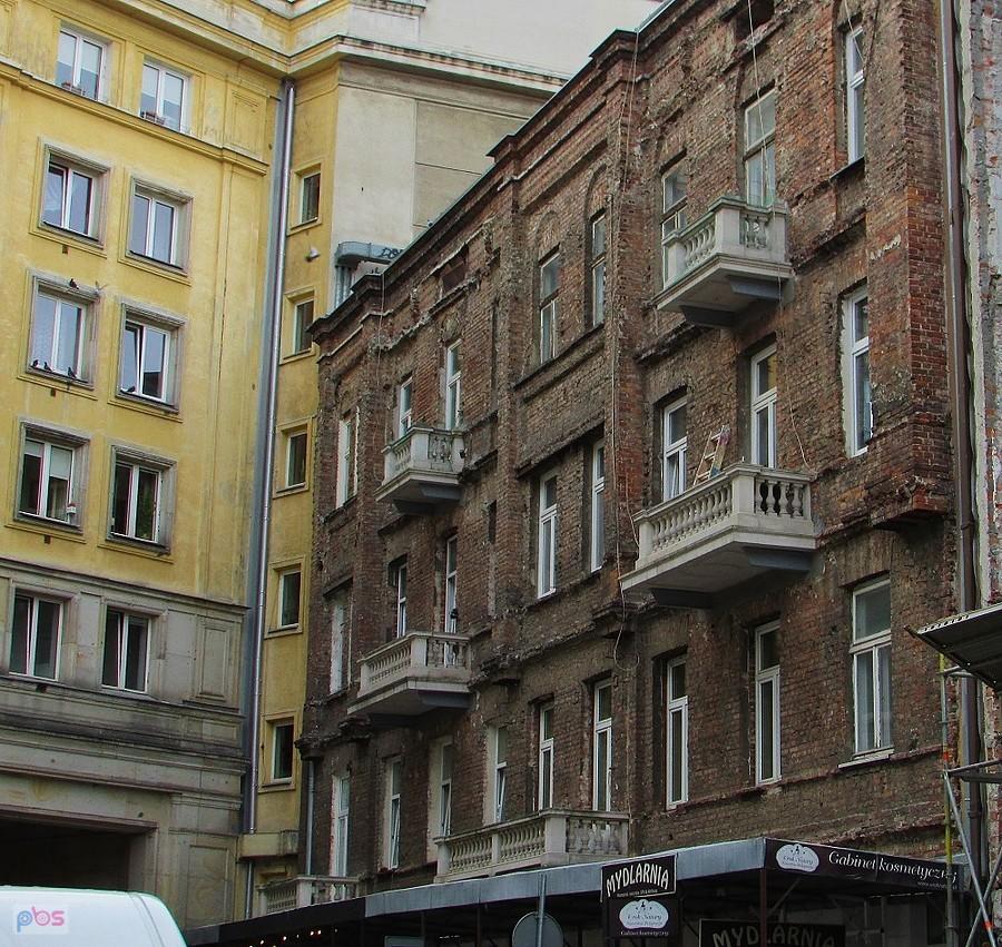 Kamienica przy Koszykowej 30