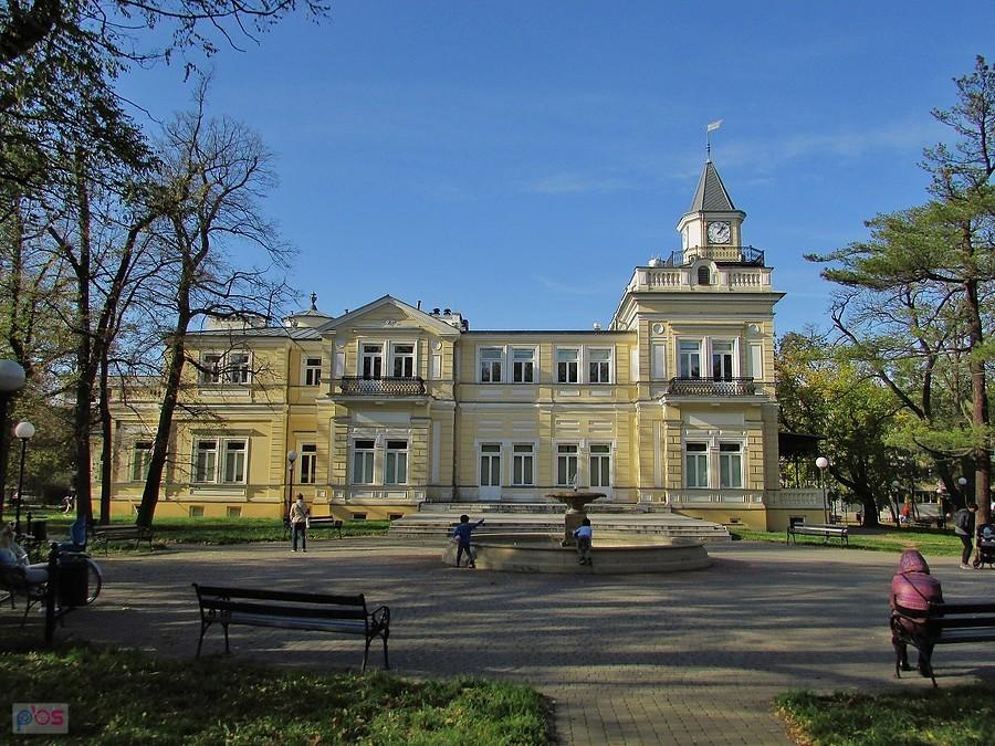 Pruszków - pałacyk "Sokoła"