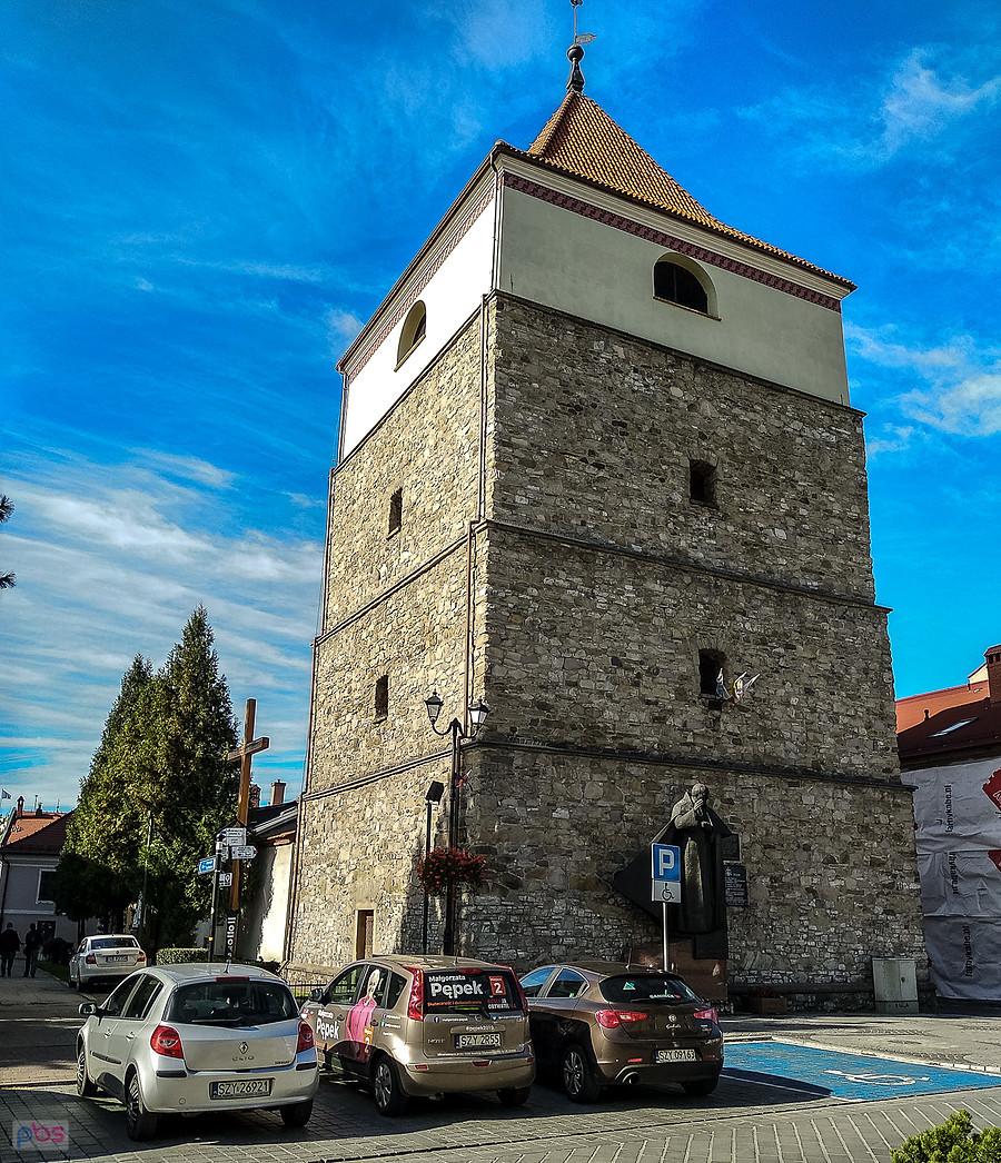 Kamienna dzwonnica w Żywcu