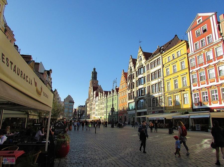 Wrocławski Rynek - kamieniczki z północnej pierzei