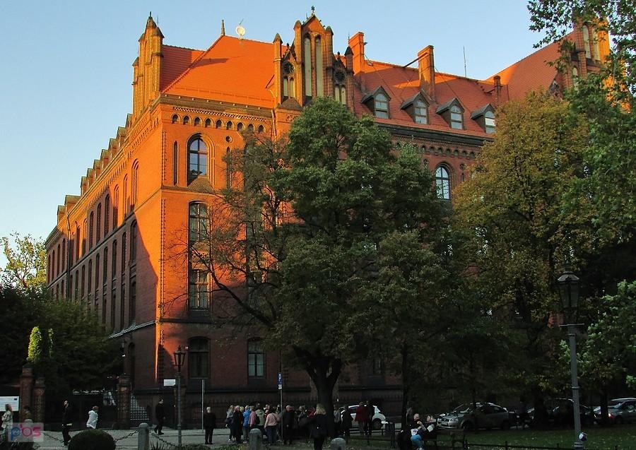 Dawne Collegium Georgianum przy placu Katedralnym