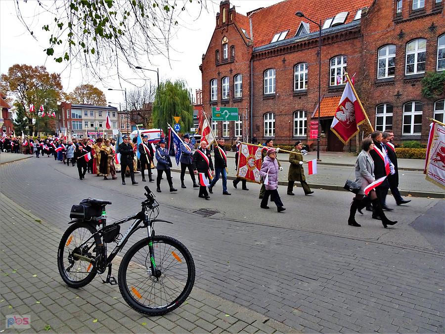 Jesień na rowerze... Dzień Niepodległości - Tczew.