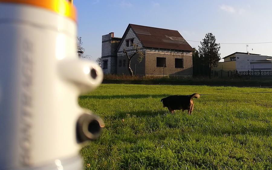 Pomocnik rowerowy przy wymianie dętki
