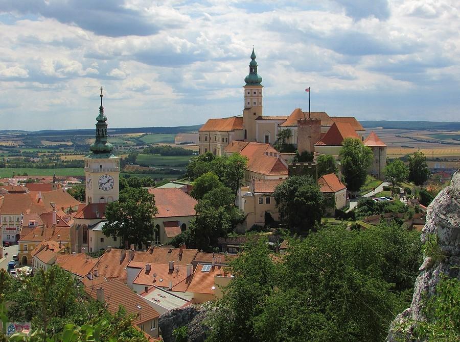 Mikulov - widok na zamek