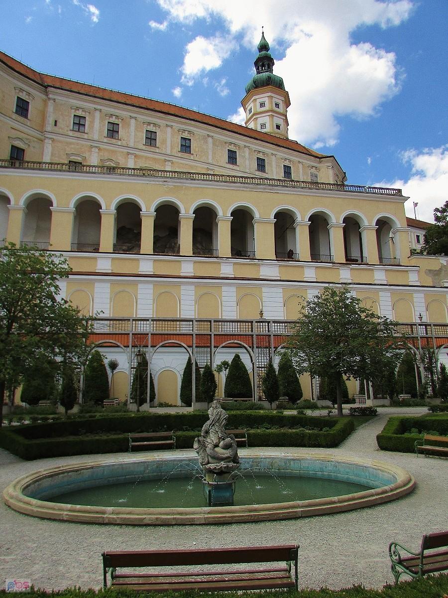 Mikulov - ogrody zamkowe