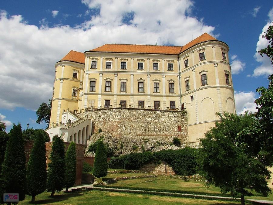 Mikulov - południowa fasada zamku