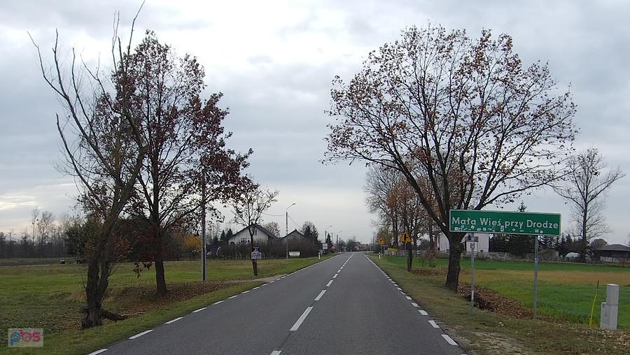 Mała Wieś przy Drodze