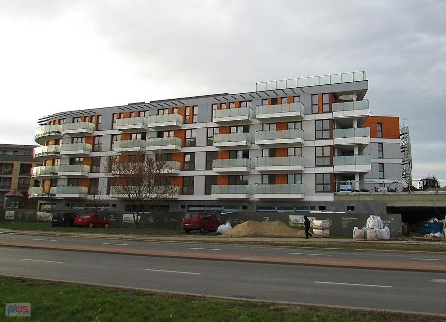 Inwestycja Yuniversala Podlaskiego na Roentgena na ukończeniu