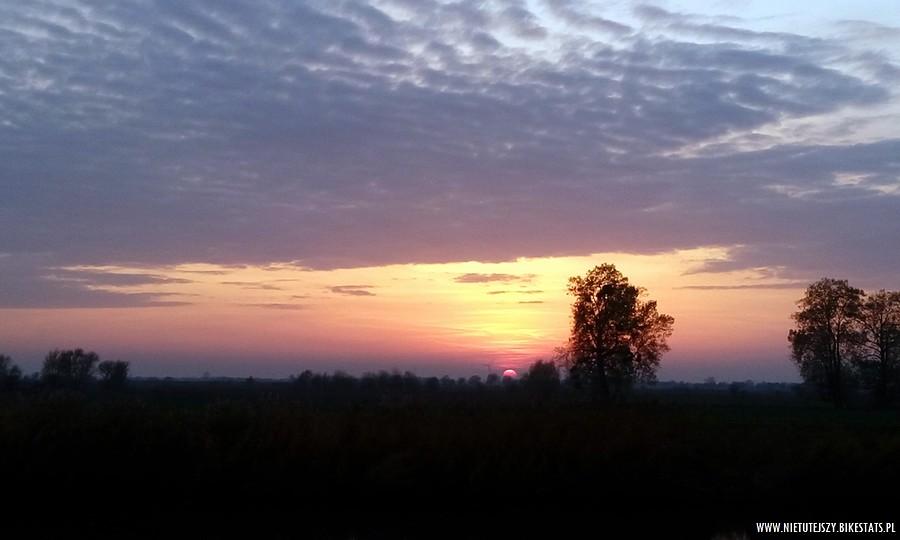 O zachodzie słońca