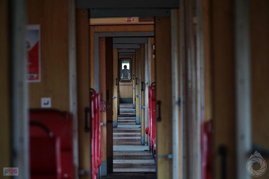 nostalgiczny skład PolRegio do stolicy Małopolski