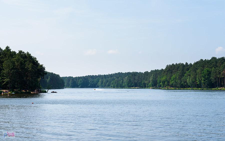 Jezioro Rejowskie w Skarżysku-Kamiennej - widok na południe