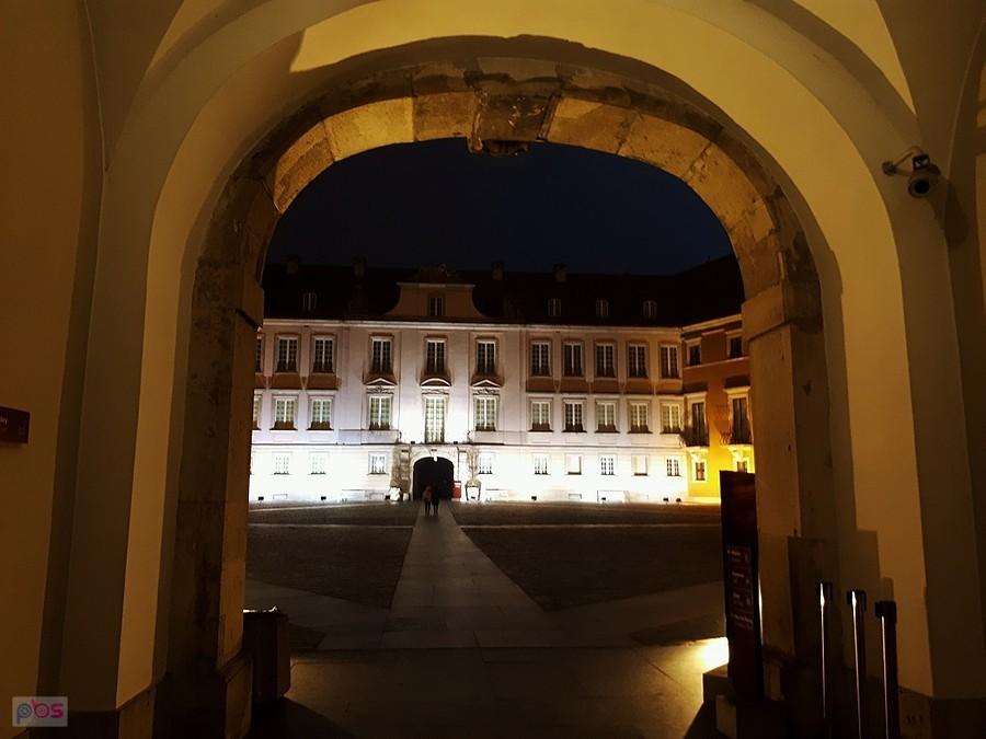 Dziedziniec Zamku Królewskiego
