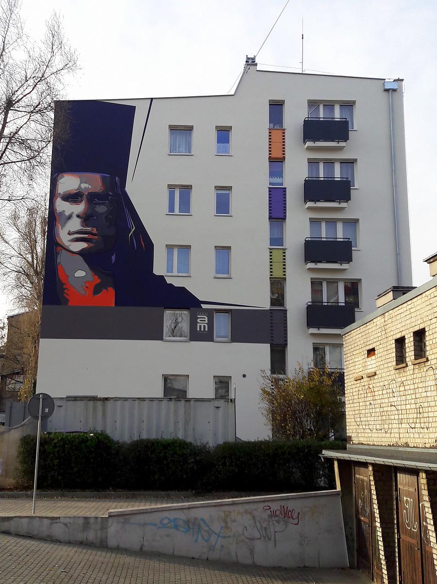 Mural przy Staszica 12 a: "Janosik" w hołdzie Markowi Perepeczce. Autor Michał Błach.
