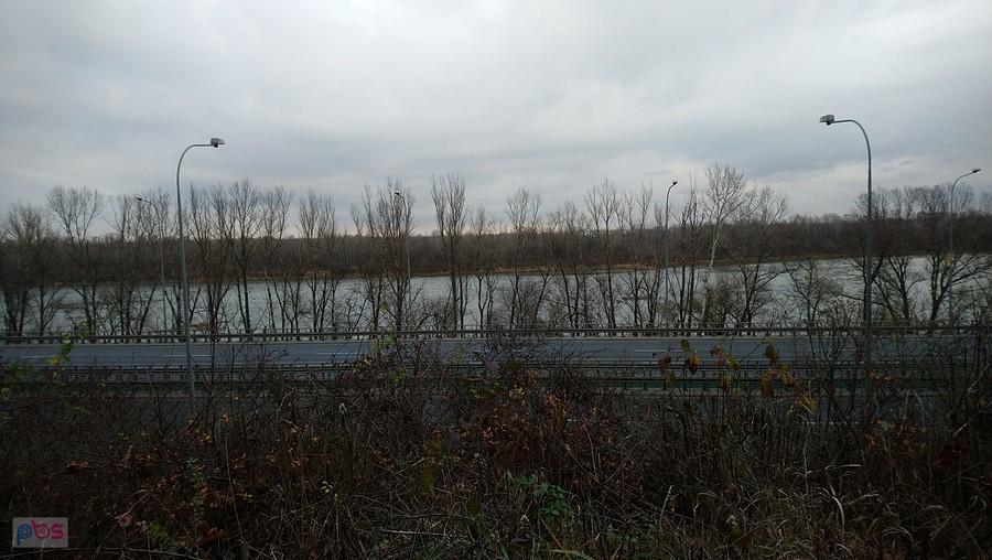 Wisła - widok ze skarpy widokowej na Bielanach