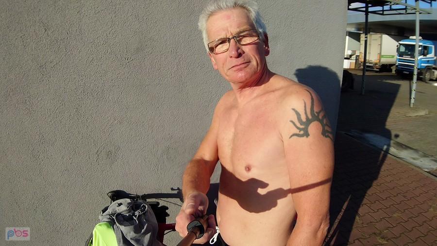 Aaaaby zdjąć podkoszulkę... listopadowy topless