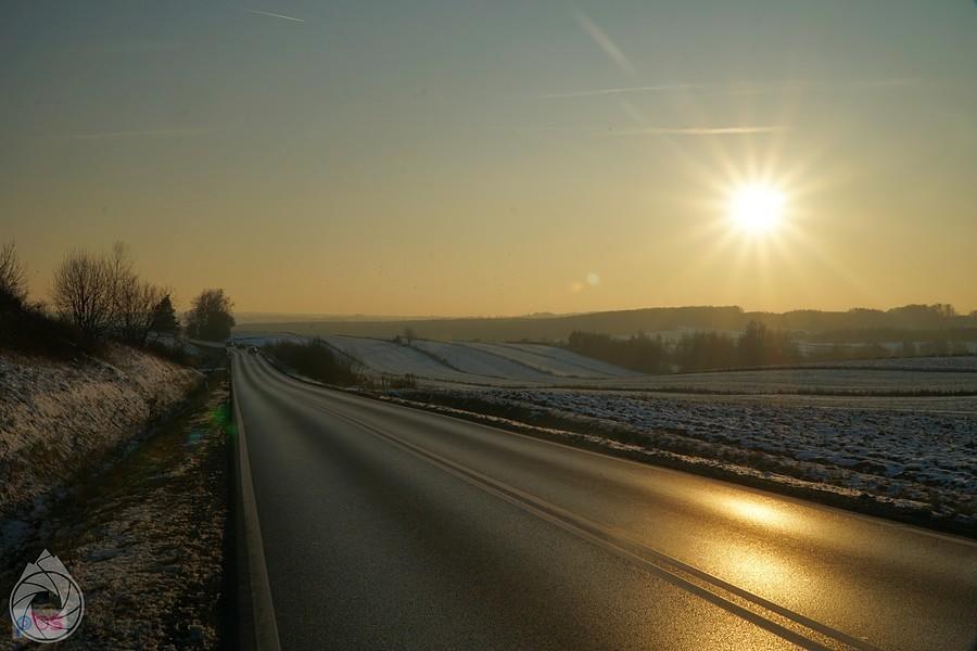 powoli dzień dobiega końca na pagórach wyżyny