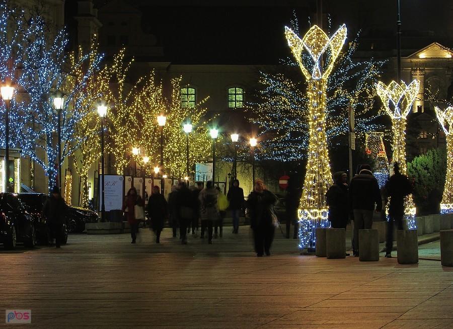 Iluminacja świąteczna na Trakcie Królewskim