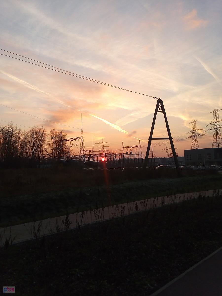Zachód słońca tuż po 15